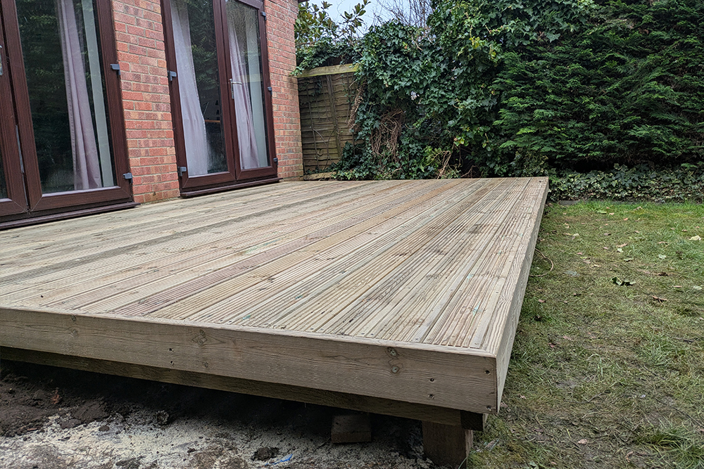 Garden Decking in Haddenham